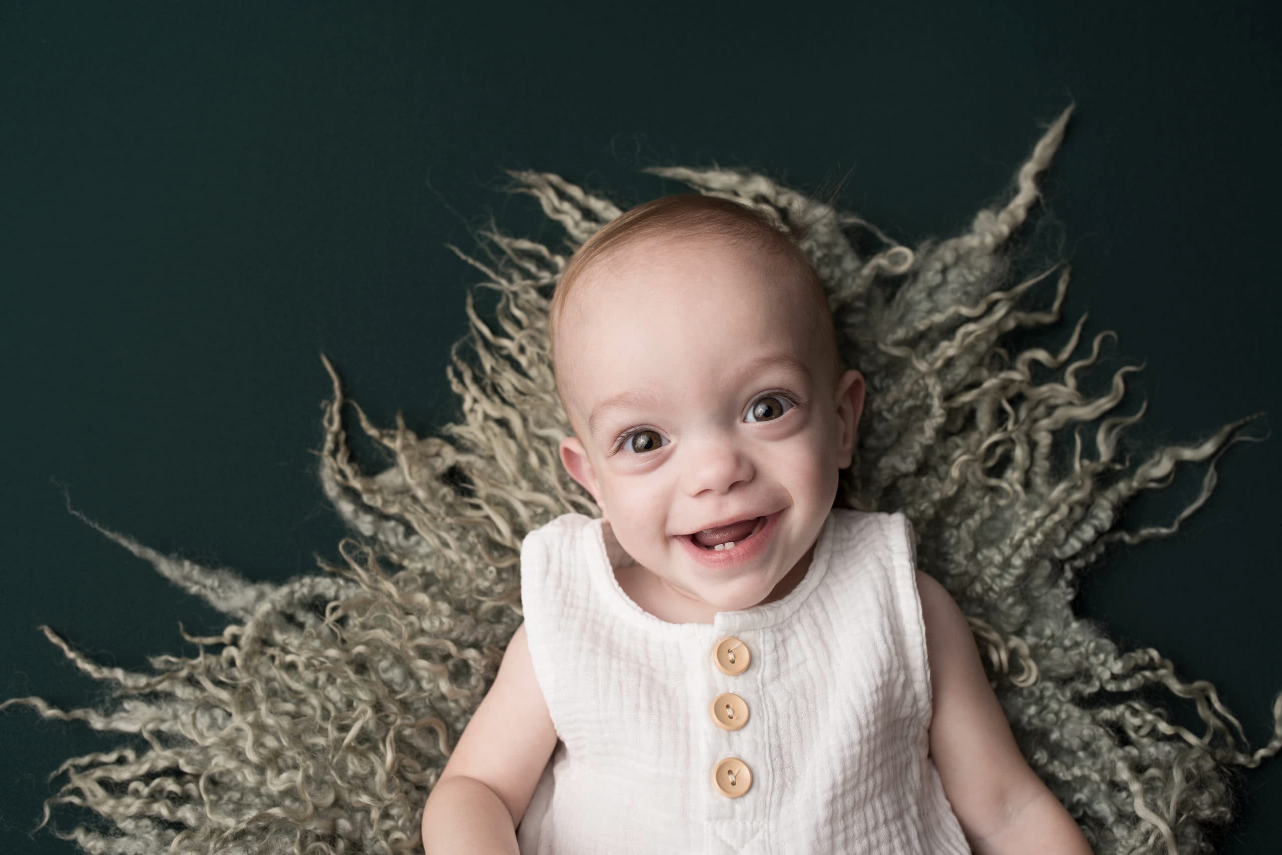 Bébé — Studio Darkom